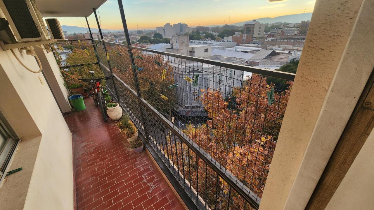 Departamento En Plena Peatonal De San Juan Apartment Exterior photo